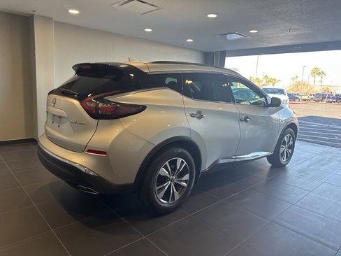Used 2023 Nissan Murano SV image 7