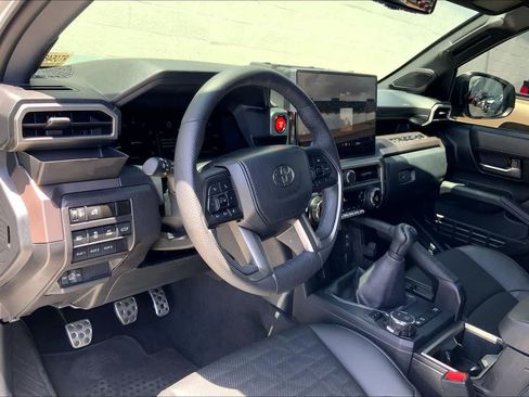 Used 2024 Toyota Tacoma TRD Sport AWD/4WD image 2