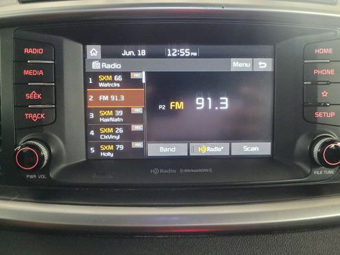 Used 2019 Kia Sorento SX image 25