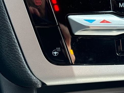 Used 2021 Ford Explorer XLT w/ Equipment Group 202A image 34