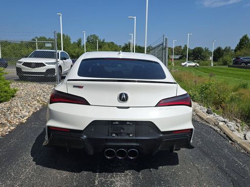 Certified 2025 Acura Integra Type S FWD image 8