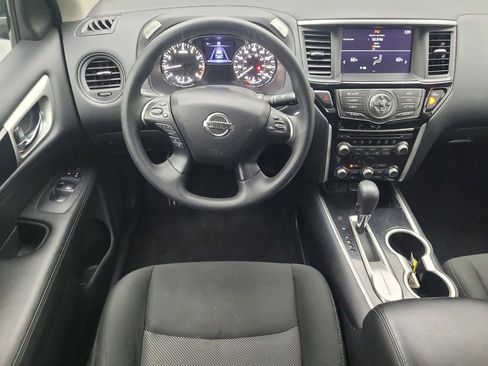 Used 2020 Nissan Pathfinder S FWD image 22