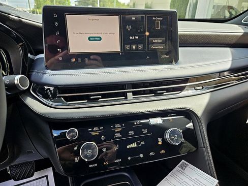 New 2026 INFINITI QX60 Sport w/ Dark Cargo Package image 19