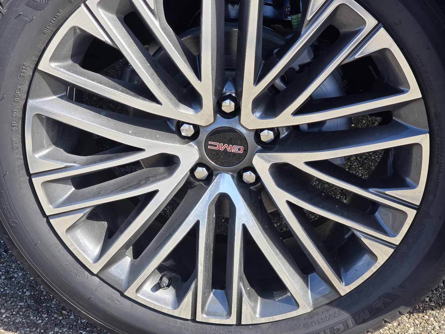 New 2027 GMC Terrain Denali AWD/4WD image 13