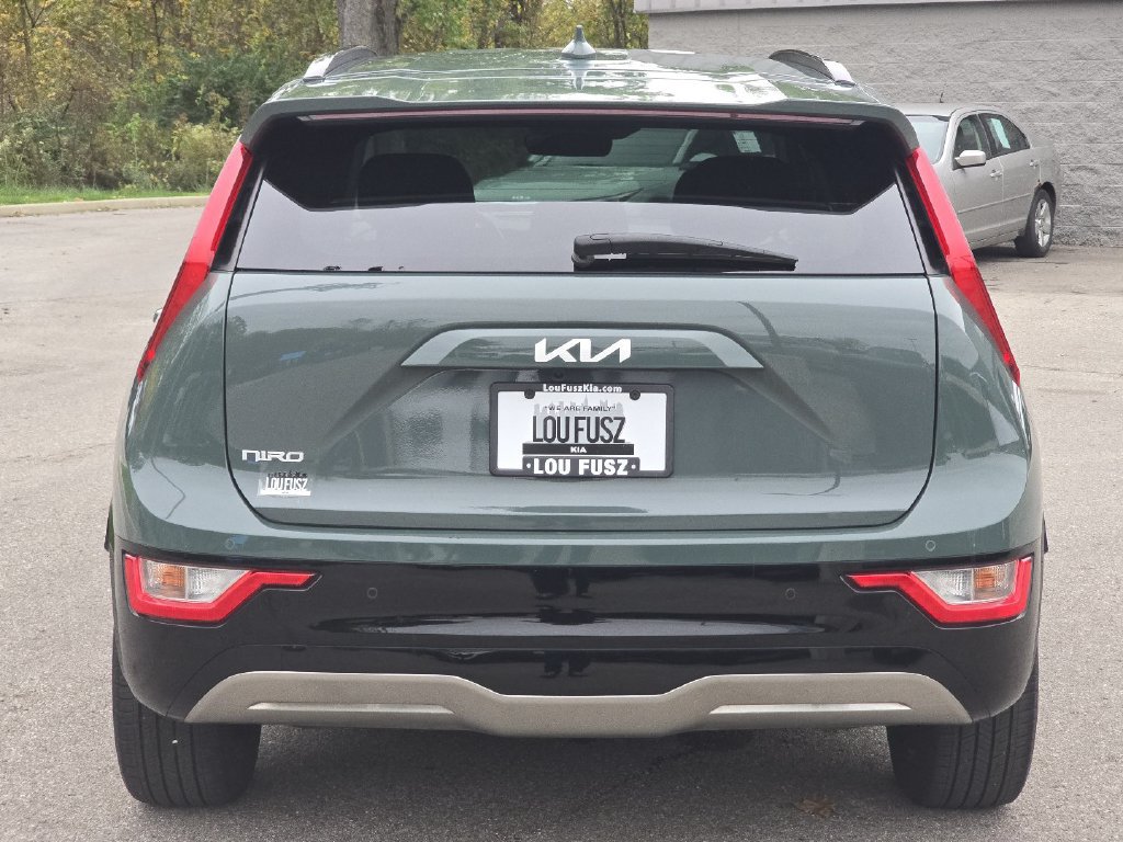 Used 2023 Kia Niro Wind w/ Wind Preserve Package FWD image 15