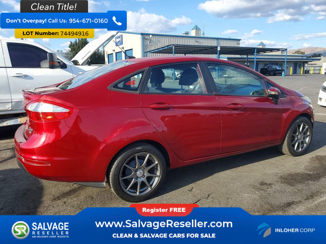 Used 2015 Ford Fiesta SE FWD image 4