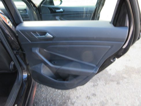 Used 2019 Volkswagen Jetta GLI image 28