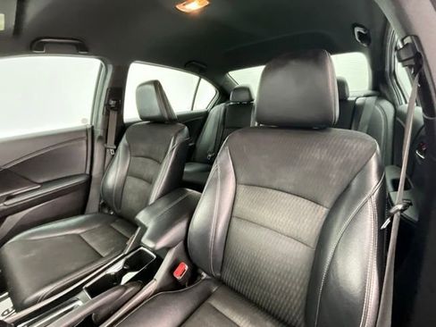 Used 2016 Honda Accord Sport image 6