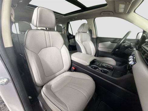 Used 2024 Honda Pilot Elite image 28