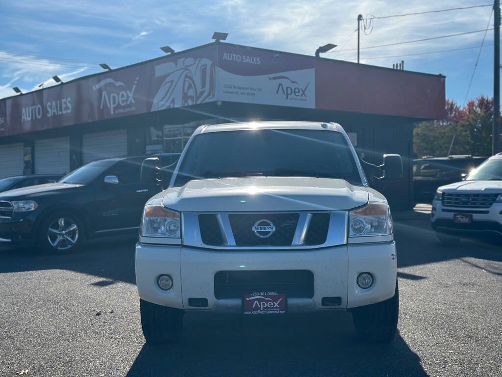 Used 2014 Nissan Titan PRO-4X w/ Pro-4x Luxury Package AWD/4WD image 3