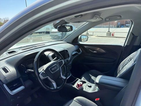 Used 2020 GMC Terrain SLT w/ Preferred Package image 15