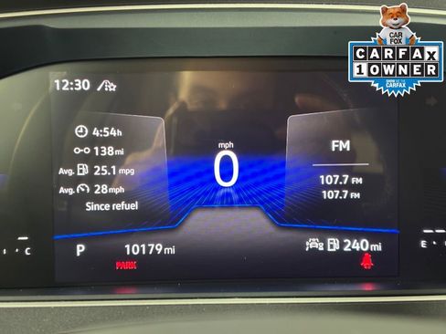 Used 2024 Volkswagen Tiguan SE image 16