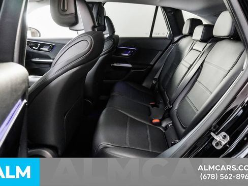 Used 2026 Mercedes-Benz GLC 350e 4MATIC image 17