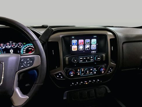 Used 2017 GMC Sierra 1500 Denali w/ Denali Ultimate Package AWD/4WD image 7