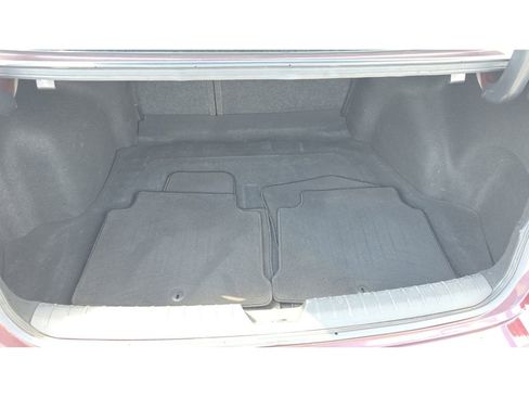 Used 2017 Kia Optima LX FWD image 9