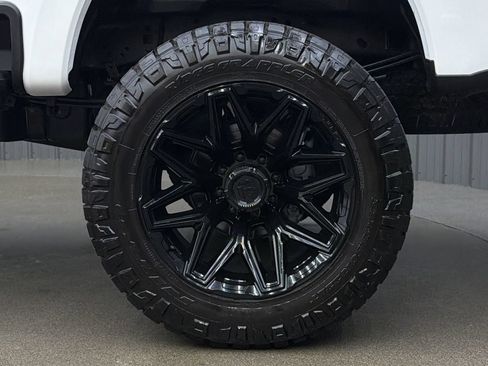 Used 2026 Ford F250 Platinum AWD/4WD image 12
