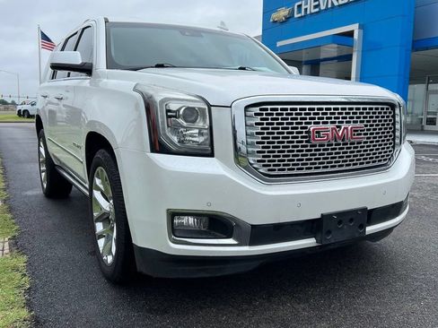 Used 2017 GMC Yukon Denali w/ Open Road Package AWD/4WD image 1