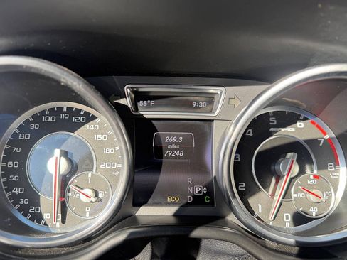 Used 2014 Mercedes-Benz GL 63 AMG 4MATIC image 34