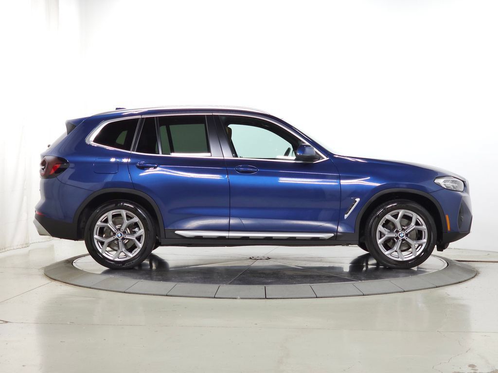 Used 2024 BMW X3 xDrive30i AWD/4WD image 13