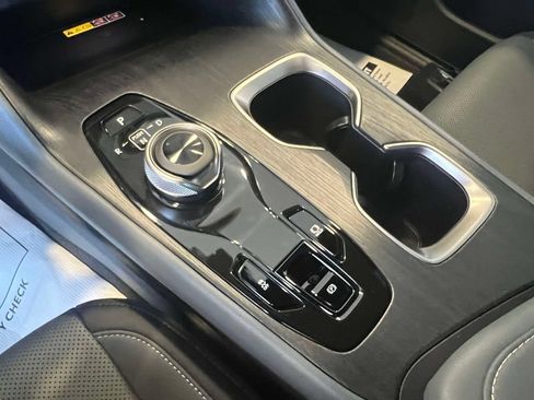 New 2026 Lexus RZ 450e AWD image 27