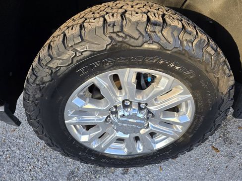 Used 2020 GMC Sierra 2500 Denali w/ Technology Package image 13