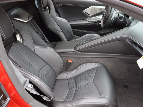 Certified 2022 Chevrolet Corvette Stingray Premium Conv w/ Z51 Performance Package image 32