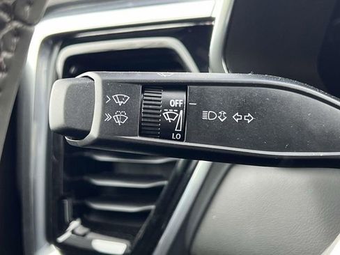 New 2026 GMC Canyon Elevation w/ Convenience Package image 30