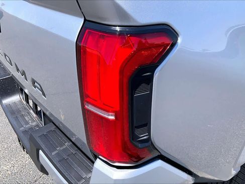 New 2026 Toyota Tacoma SR5 AWD/4WD image 14