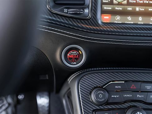Used 2022 Dodge Challenger SRT Hellcat image 18