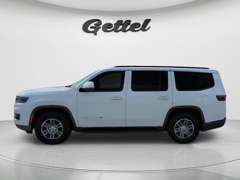 Used 2022 Jeep Wagoneer Series I w/ Convenience Group I image 2