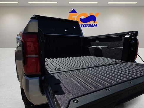 New 2026 Toyota Tacoma SR5 AWD/4WD image 13