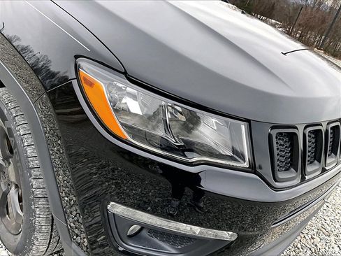 Used 2018 Jeep Compass Latitude w/ Popular Equipment Group image 27