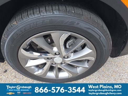 Used 2020 Buick Encore GX Select w/ Experience Buick Package FWD image 10