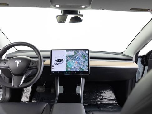 Used 2019 Tesla Model 3 Long Range image 29