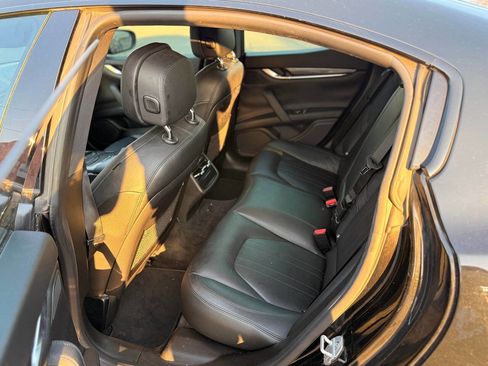 Used 2018 Maserati Ghibli RWD image 9