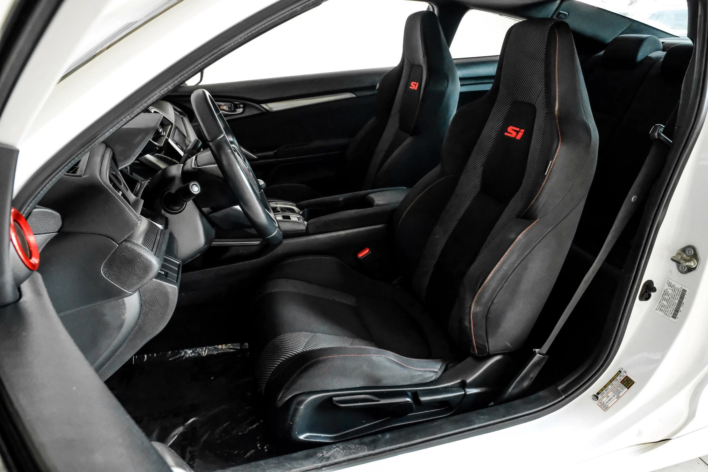 Used 2018 Honda Civic Si image 32