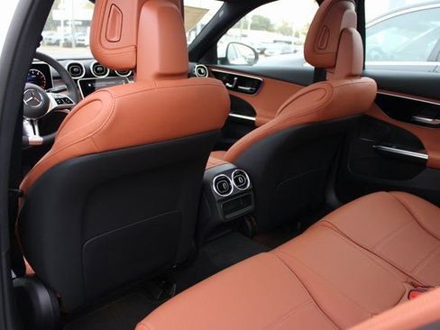 New 2025 Mercedes-Benz C 300 4MATIC Sedan image 31