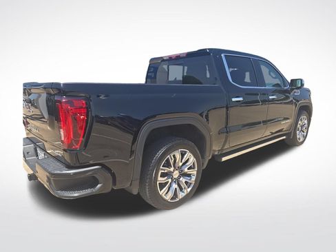 Used 2023 GMC Sierra 1500 Denali w/ Denali Reserve Package AWD/4WD image 7