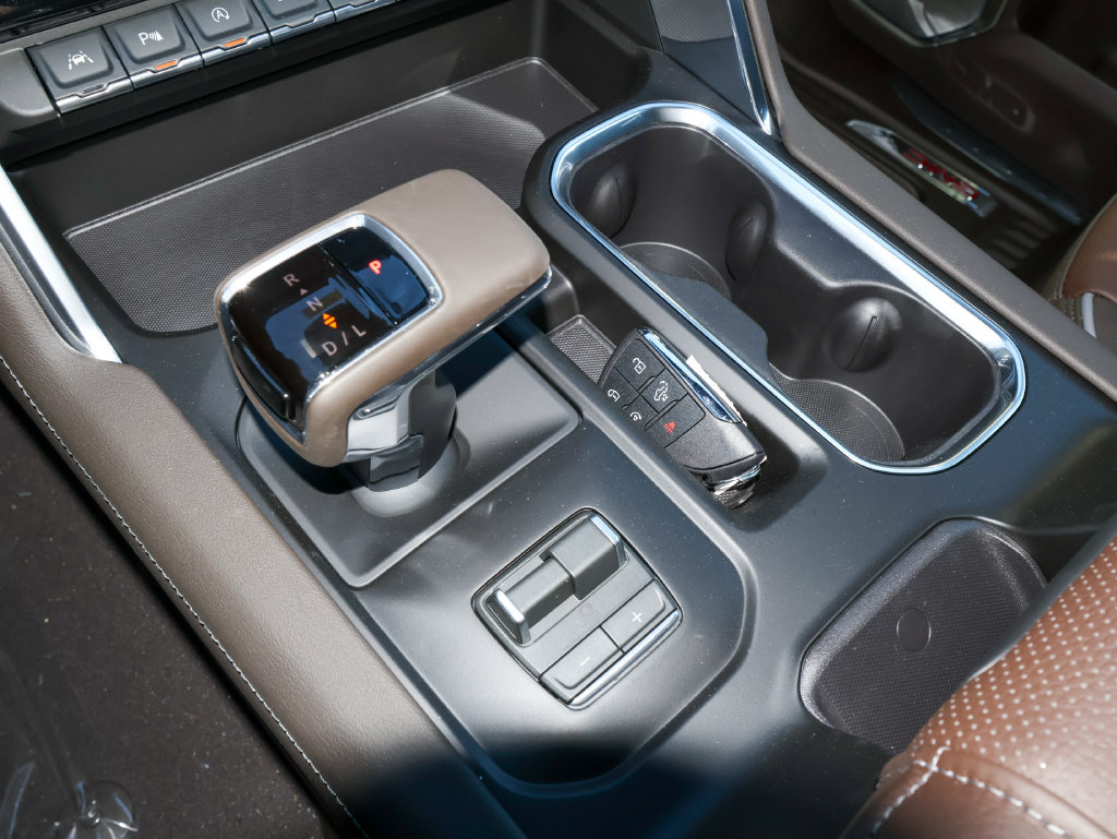 New 2026 GMC Sierra 1500 Denali AWD/4WD image 24