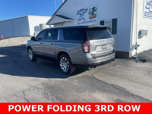 Used 2021 Chevrolet Suburban Premier w/ Premium Package image 4