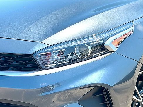 Used 2024 Kia Forte LXS FWD image 4