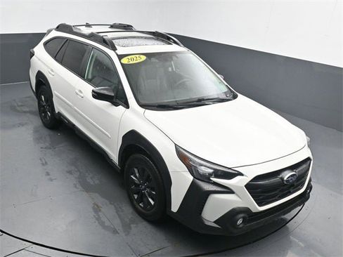 Used 2025 Subaru Outback Onyx Edition XT image 22