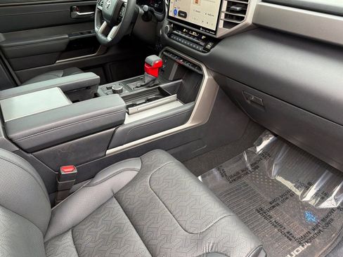 Used 2024 Toyota Sequoia Limited w/ TRD Off-Road Package AWD/4WD image 17