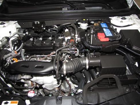 Certified 2024 Honda Accord EX image 22
