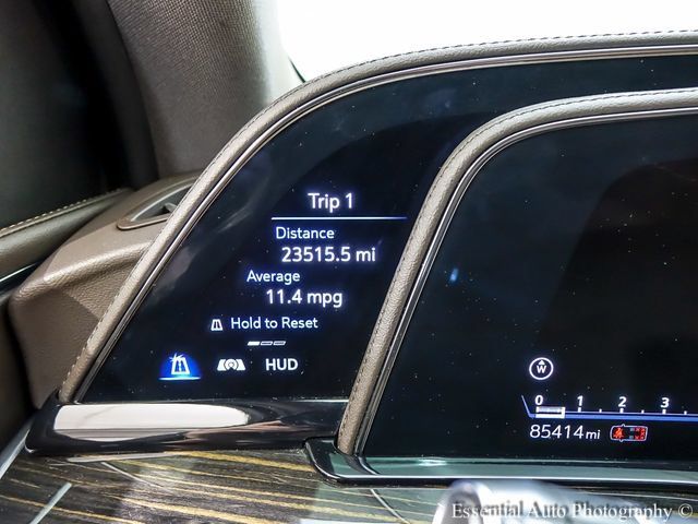 Certified 2022 Cadillac Escalade Premium Luxury w/ Performance Package AWD/4WD image 16