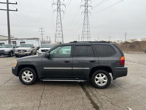 Used 2007 GMC Envoy SLE image 8