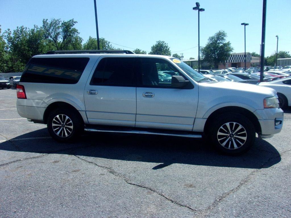 Used 2017 Ford Expedition EL XLT RWD image 5