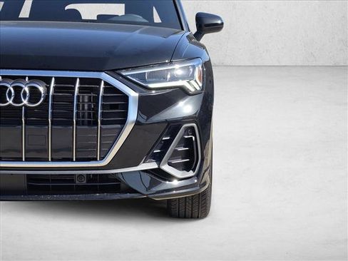 New 2025 Audi Q3 2.0T Premium w/ Convenience Package image 10