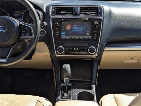 Used 2019 Subaru Outback 2.5i Limited AWD/4WD image 14