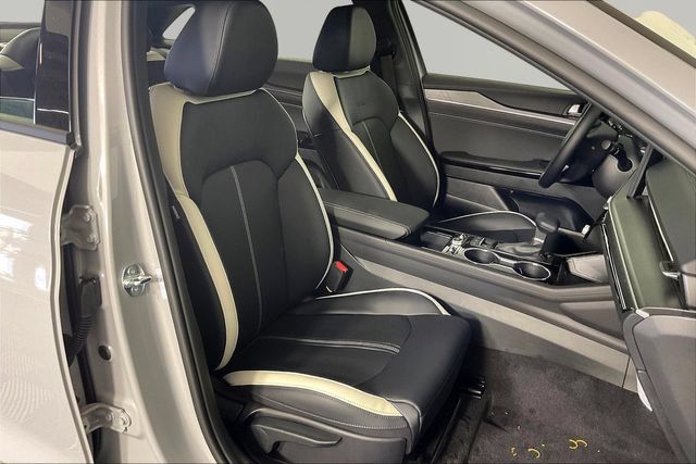 New 2026 Kia K5 GT-Line FWD image 11